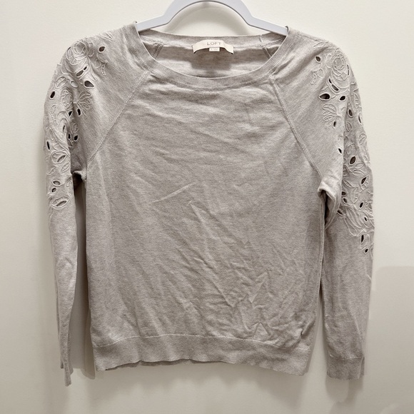 LOFT Tops - ANN TAYLOR LOFT | Grey Laser-Cut Floral Arm Boat Neck Long Sleeve Tee